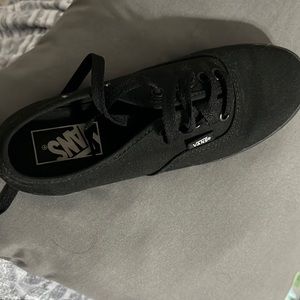 New shoes worn once vans